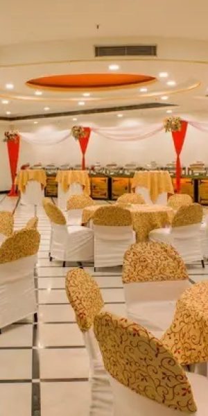 Indulge in gourmet wedding catering by Sadhguru Catering, serving Ghaziabad and Noida. Experience a blend of exquisite flavors and impeccable service